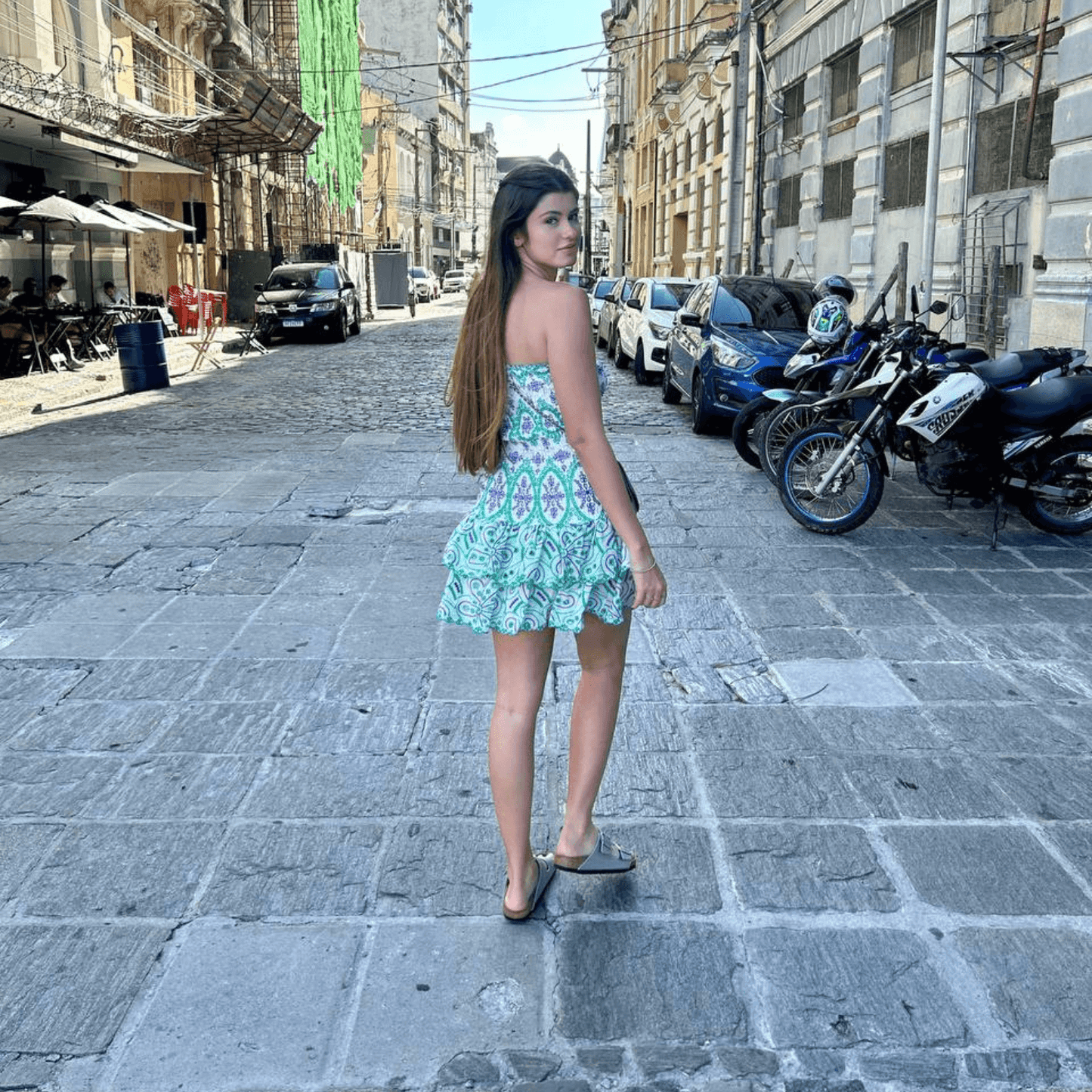 Vestido de Verano Musgo – Moda Femenina Casual y Sofisticada