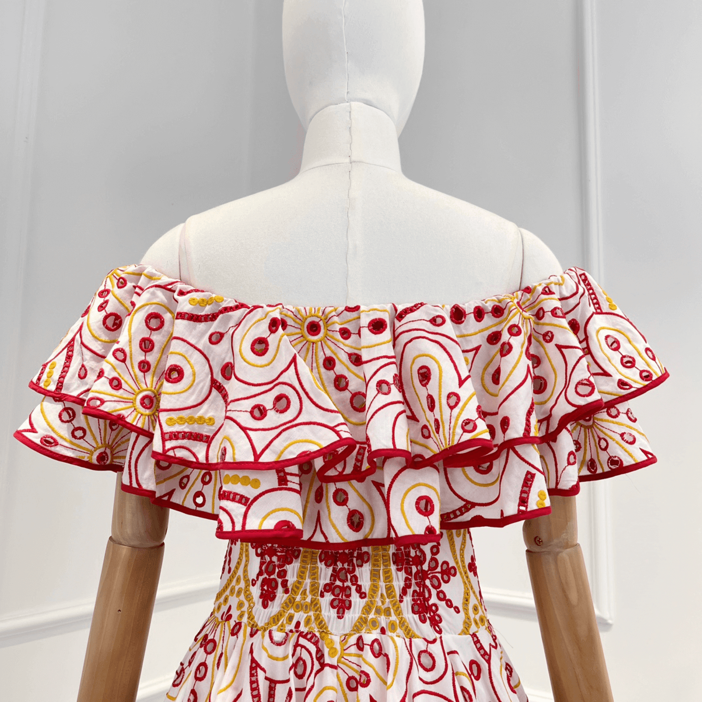 Vestido de Verano Flora – Moda Femenina Casual y Sofisticada